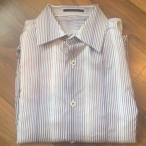 Elie Tahari Button Down Casual Shirt